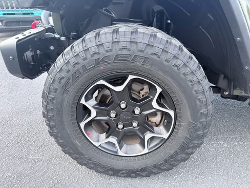 Used 2020 Jeep Wrangler Unlimited Rubicon w/ Quick Order Package 28Y Recon image 2