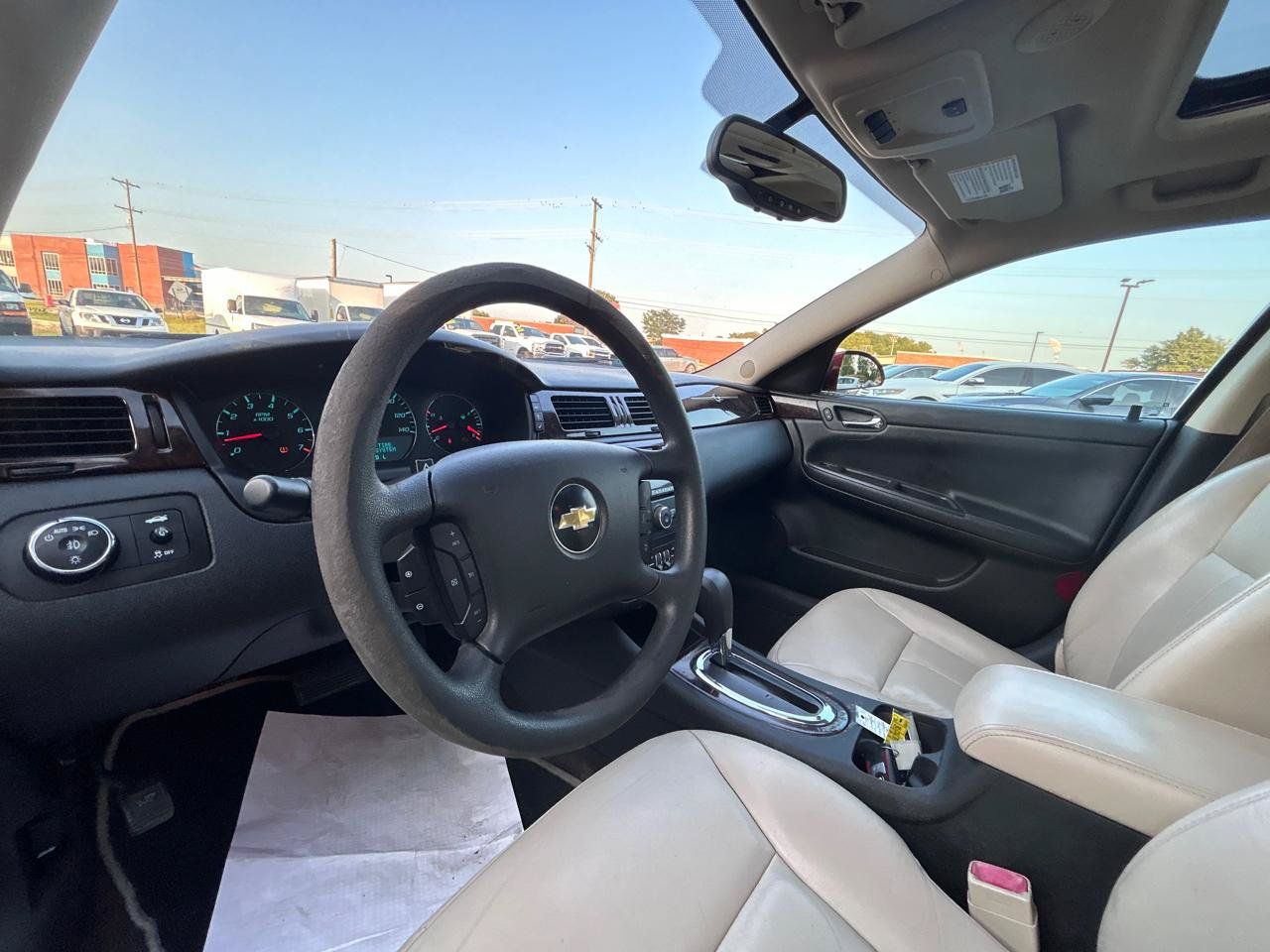 Used 2015 Chevrolet Impala LTZ FWD image 17