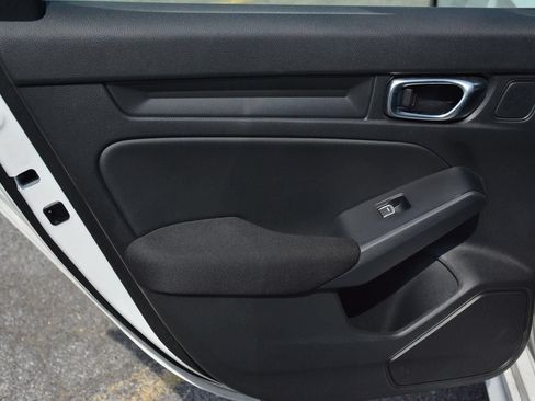 Used 2025 Honda Civic Sport image 14
