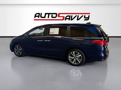 Used 2024 Honda Odyssey Touring image 4