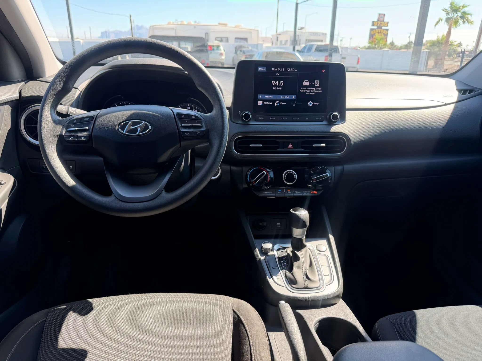 Used 2022 Hyundai Kona SEL FWD image 25