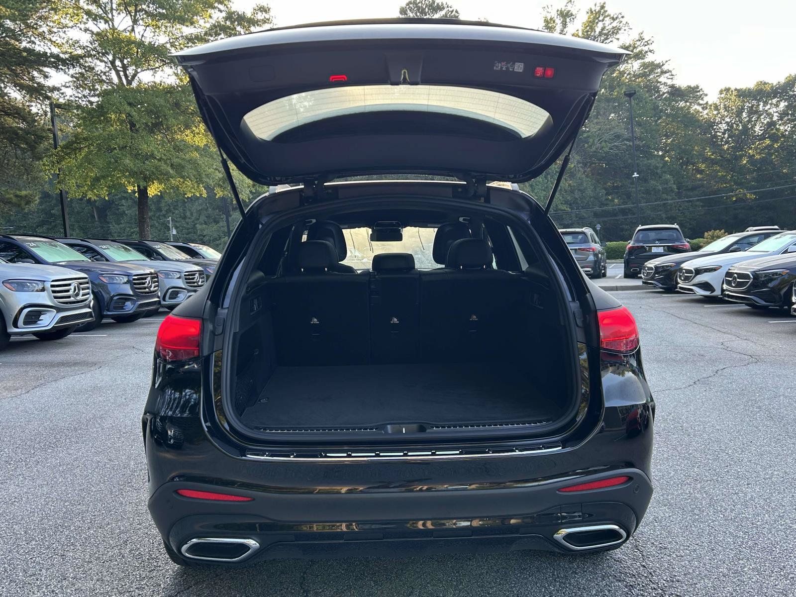 Certified 2025 Mercedes-Benz GLC 300 image 9