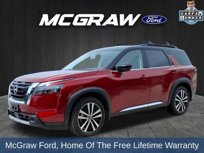 Used 2025 Nissan Pathfinder Platinum w/ Cargo Package