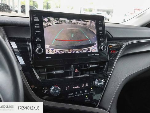 Used 2022 Toyota Camry XSE FWD image 25