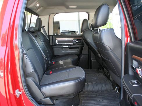 Used 2014 RAM 1500 Laramie RWD image 24