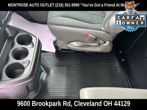Used 2024 Chevrolet Express 2500 w/ Driver Convenience Package RWD image 19