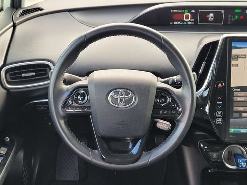 Used 2020 Toyota Prius Prime XLE w/ Carpet Mat Package FWD image 12