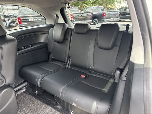 Used 2023 Honda Odyssey EX-L image 17