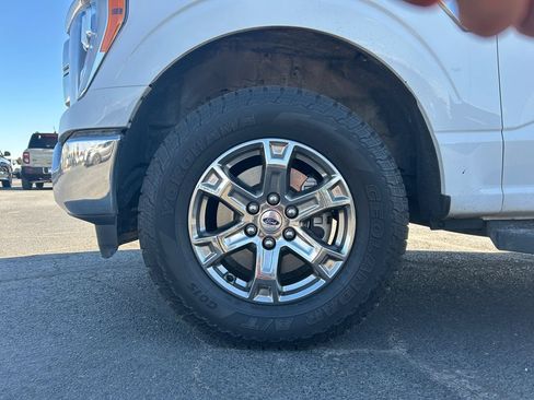 Used 2023 Ford F150 Lariat AWD/4WD image 15