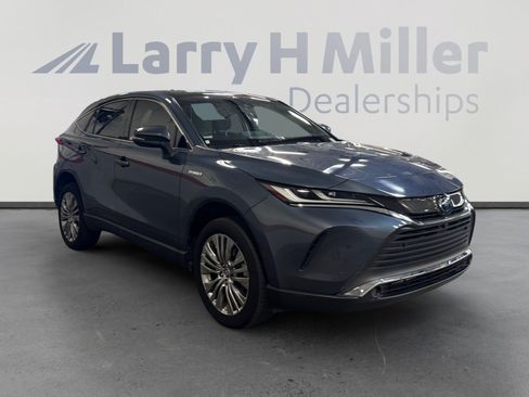 Used 2021 Toyota Venza Limited w/ Advanced Technology Package AWD/4WD image 7