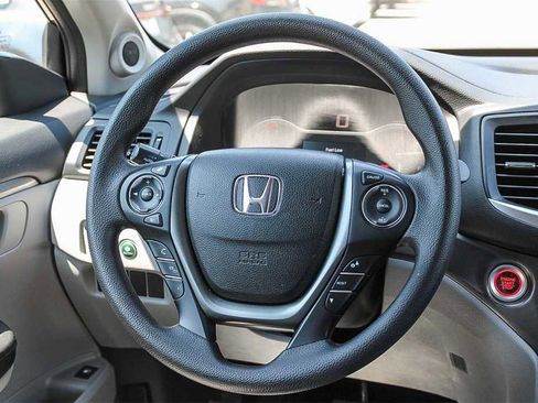 Used 2017 Honda Pilot EX image 15