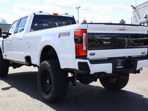 Used 2025 Ford F350 Platinum w/ FX4 Off-Road Package AWD/4WD image 3