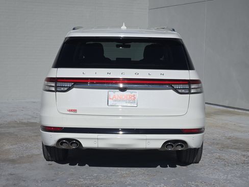 Used 2022 Lincoln Aviator Grand Touring w/ Equipment Group 301A image 7