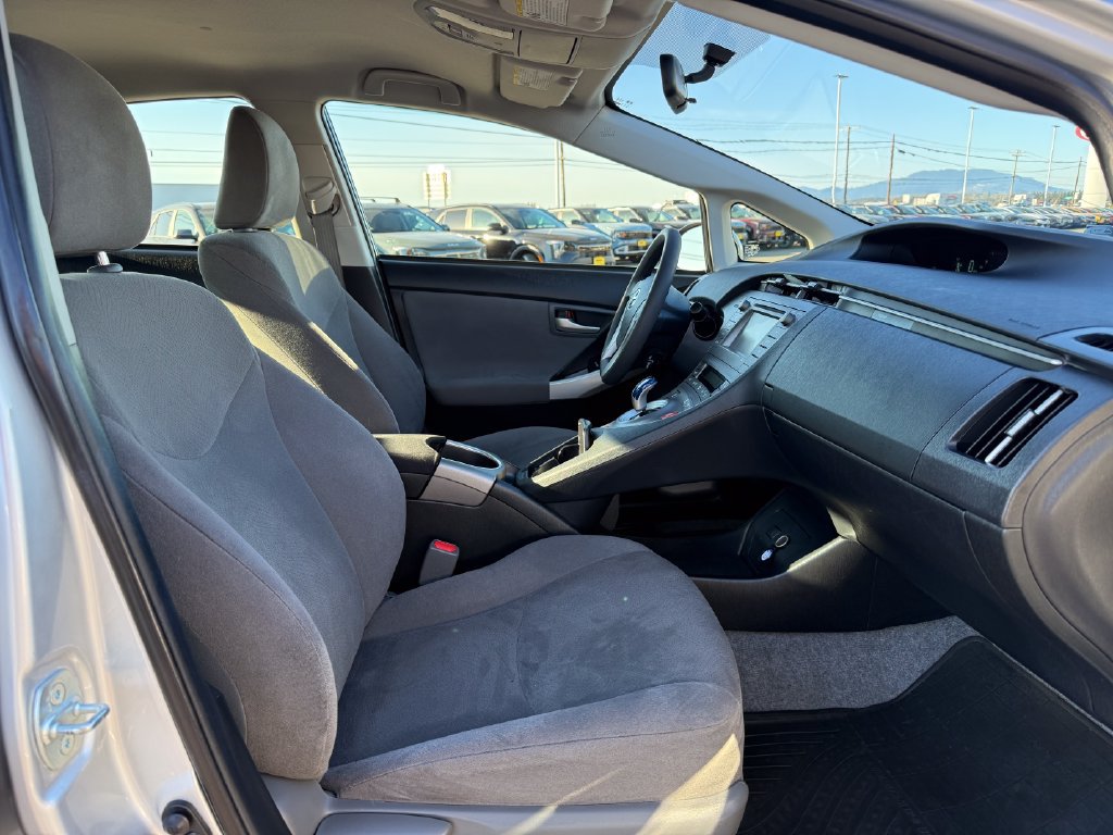 Used 2015 Toyota Prius Two FWD image 13