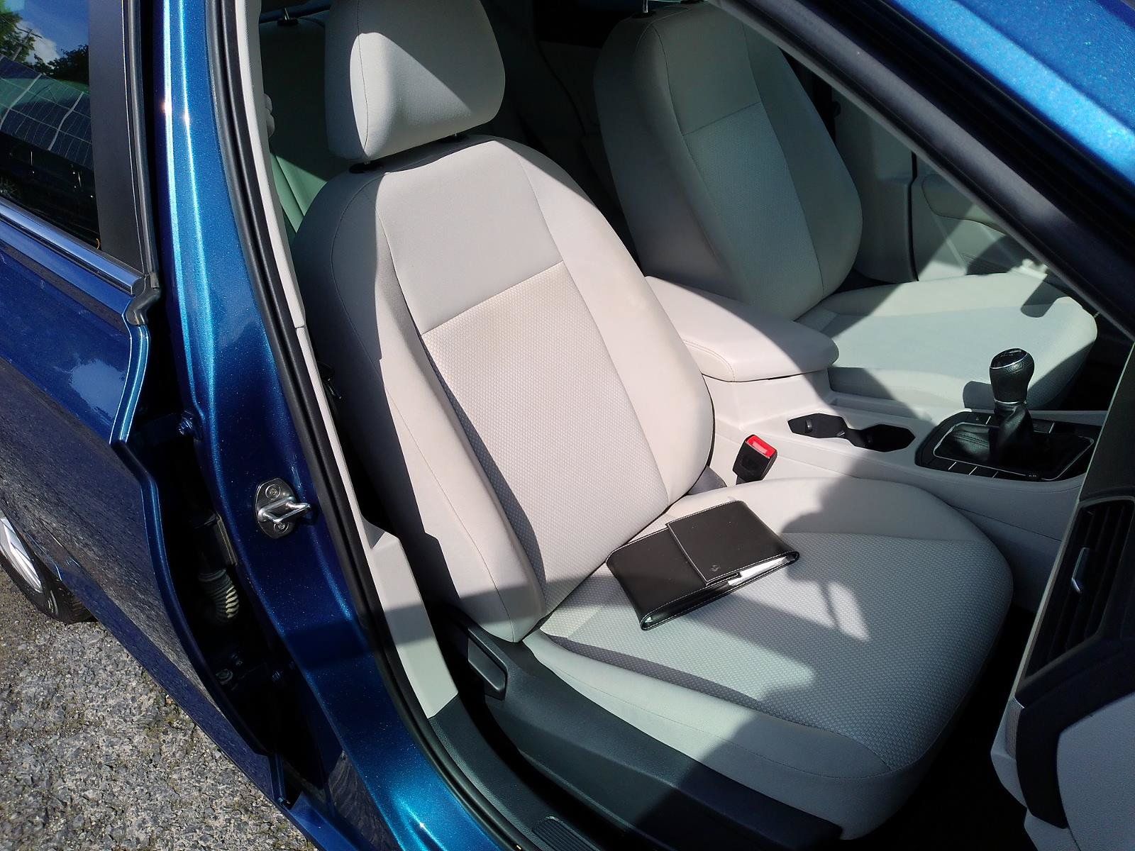 Used 2020 Volkswagen Jetta S FWD image 35