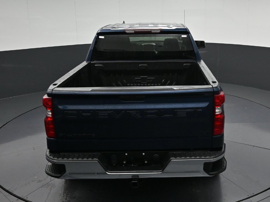 Used 2022 Chevrolet Silverado 1500 LT RWD image 18