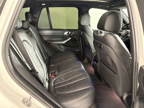 Used 2019 BMW X5 xDrive40i w/ Premium Package 2 AWD/4WD image 43