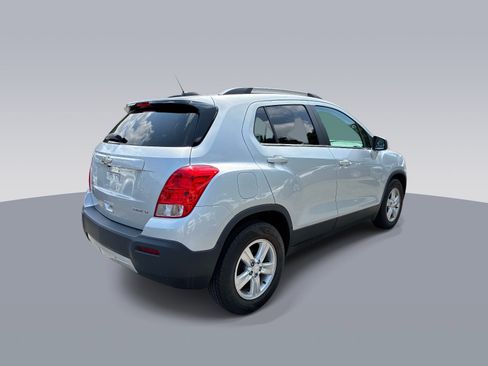 Used 2016 Chevrolet Trax LT FWD image 7
