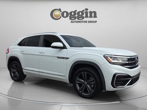 Used 2021 Volkswagen Atlas Cross Sport SE image 8