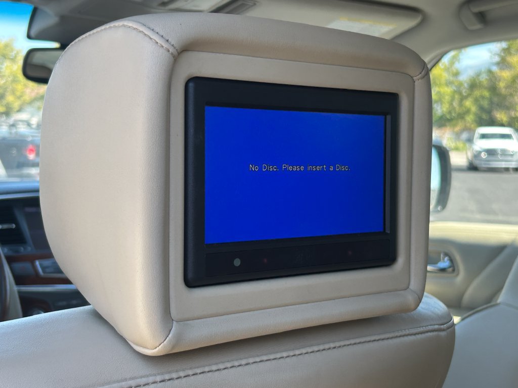Used 2017 INFINITI QX80 4WD w/ Deluxe Technology Package image 34