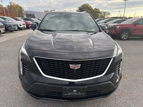 Used 2019 Cadillac XT4 Sport image 2