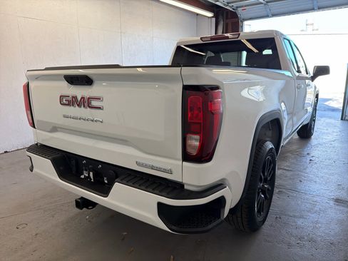 New 2026 GMC Sierra 1500 Elevation image 5
