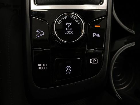 Used 2025 Kia Sportage LX image 26