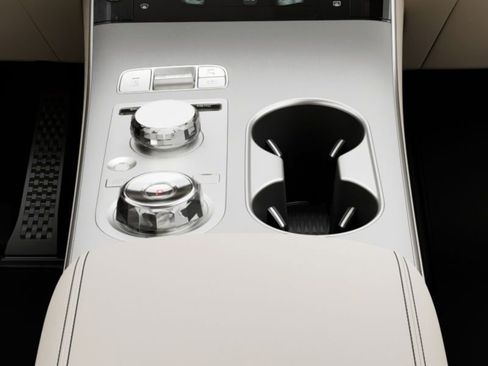 New 2026 Genesis GV70 2.5T Select image 21