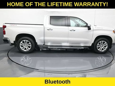 Used 2022 Chevrolet Silverado 1500 LTZ AWD/4WD image 7