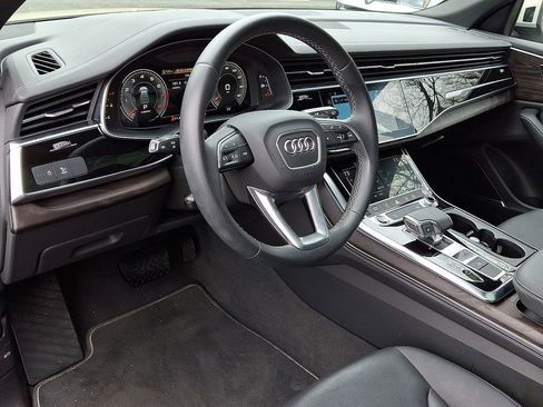Used 2023 Audi Q8 Premium Plus w/ Premium Plus Package AWD/4WD image 24