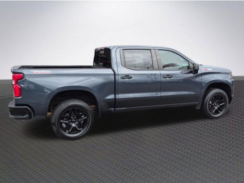 Used 2021 Chevrolet Silverado 1500 LT Trail Boss w/ Convenience Package II AWD/4WD image 4