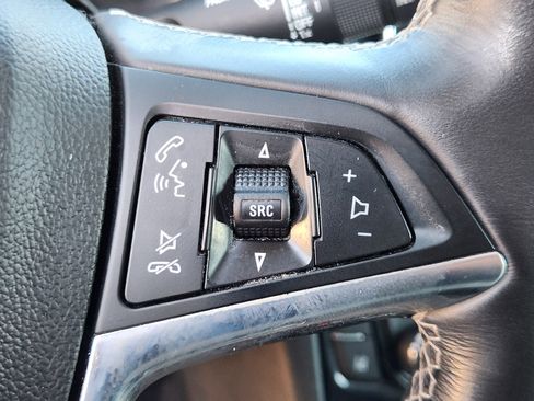 Used 2019 Buick Encore Essence w/ Experience Buick Package image 23