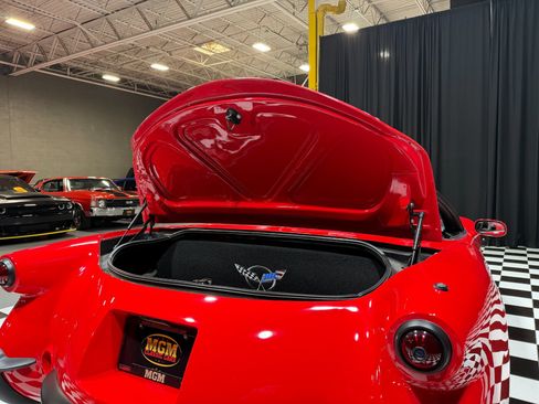 Used 1999 Chevrolet Corvette Convertible w/ Memory Pkg RWD image 50