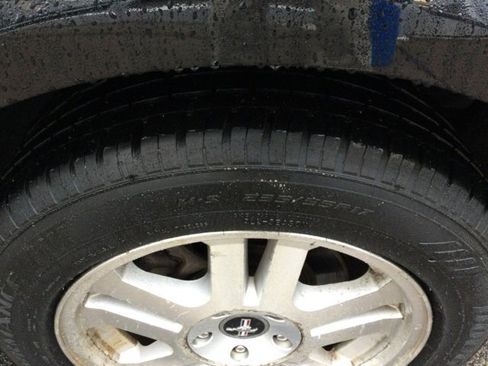 Used 2007 Ford Mustang GT image 23