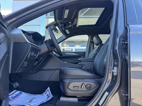 New 2025 Jeep Grand Cherokee Altitude image 43