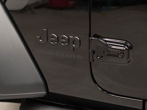 Used 2026 Jeep Wrangler Unlimited Sport AWD/4WD image 22