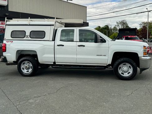 Used 2019 Chevrolet Silverado 2500 W/T w/ Snow Plow Prep Package AWD/4WD image 3