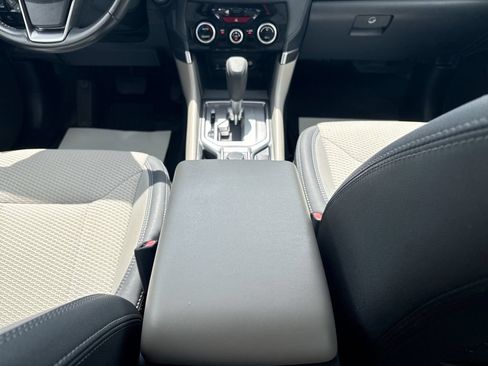Certified 2023 Subaru Forester Premium AWD/4WD image 31