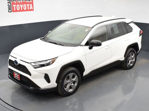 Used 2023 Toyota RAV4 LE image 23