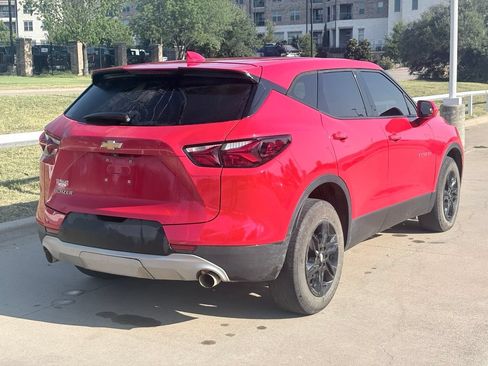 Used 2019 Chevrolet Blazer LT FWD image 4