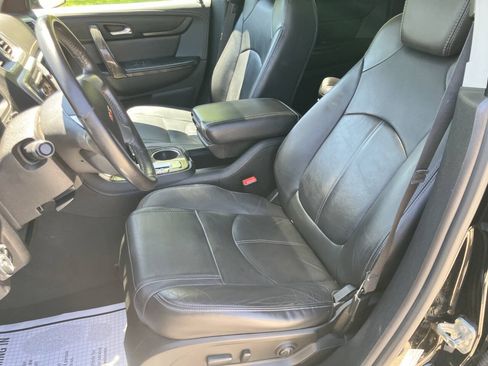Used 2017 GMC Acadia Limited SLT AWD/4WD image 10