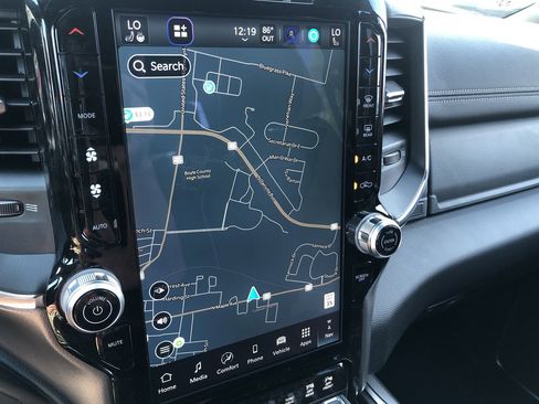 New 2025 RAM 2500 Laramie image 21