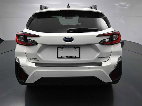 Used 2024 Subaru Crosstrek 2.5i Limited AWD/4WD image 5