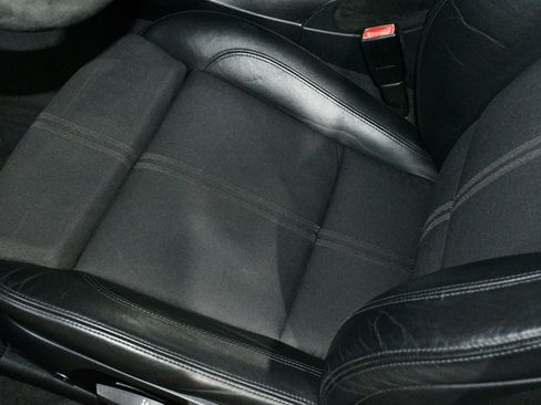 Used 2011 BMW M3 Sedan RWD image 11