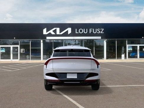 New 2025 Kia EV6 Wind image 5