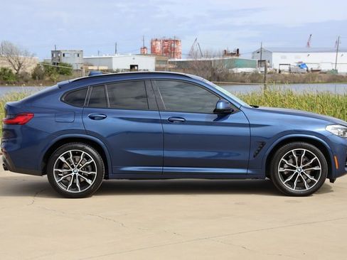 Used 2021 BMW X4 xDrive30i w/ M Sport Package image 4