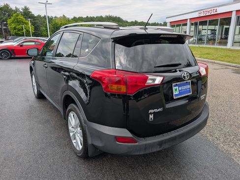Used 2015 Toyota RAV4 Limited w/ Technology Package AWD/4WD image 3