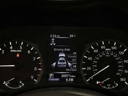 Used 2024 INFINITI Q50 Luxe AWD/4WD image 8