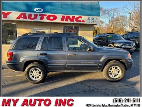 Used 2004 Jeep Grand Cherokee Laredo w/ Cold Weather Group image 3