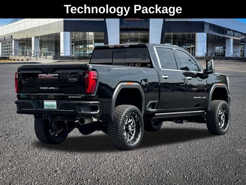 Used 2024 GMC Sierra 2500 Denali w/ Denali Reserve Package image 3